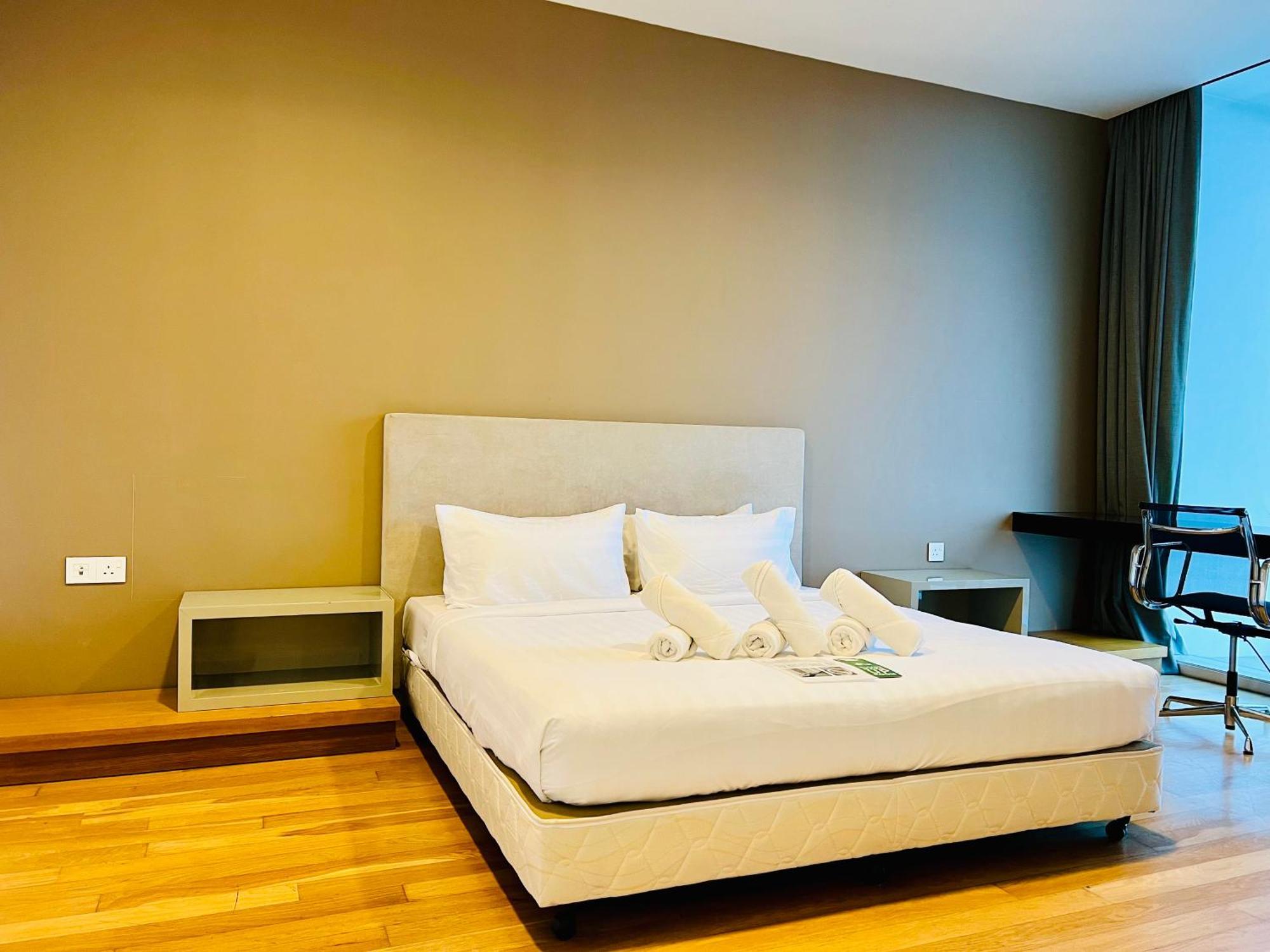 Astern At Platinum Klcc Kuala Lumpur