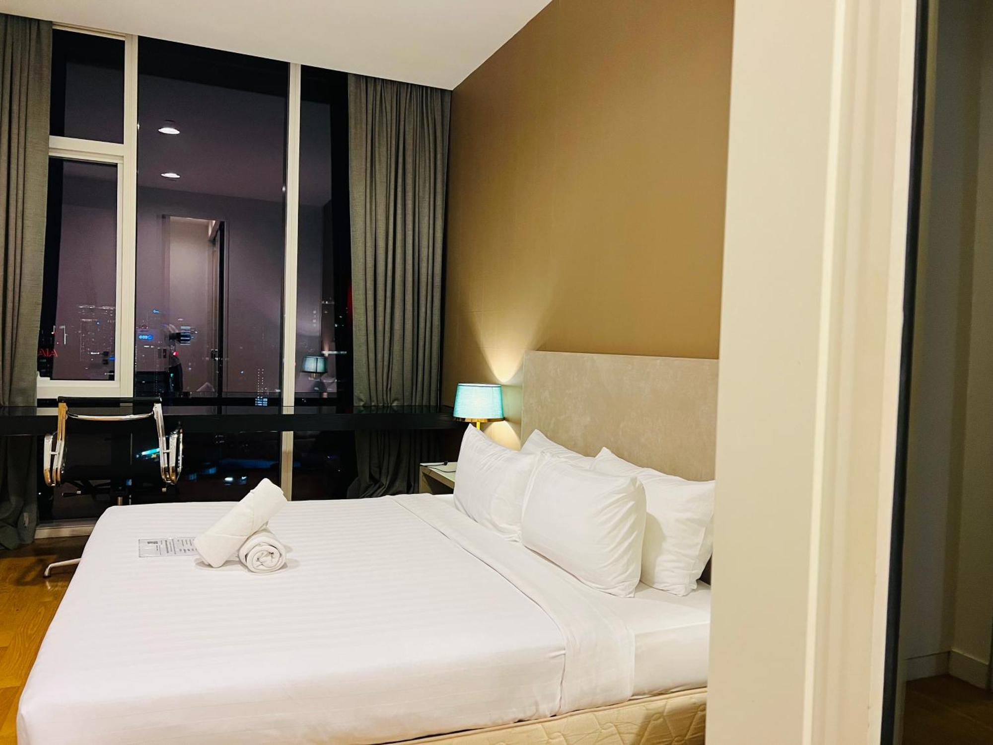 Astern At Platinum Klcc